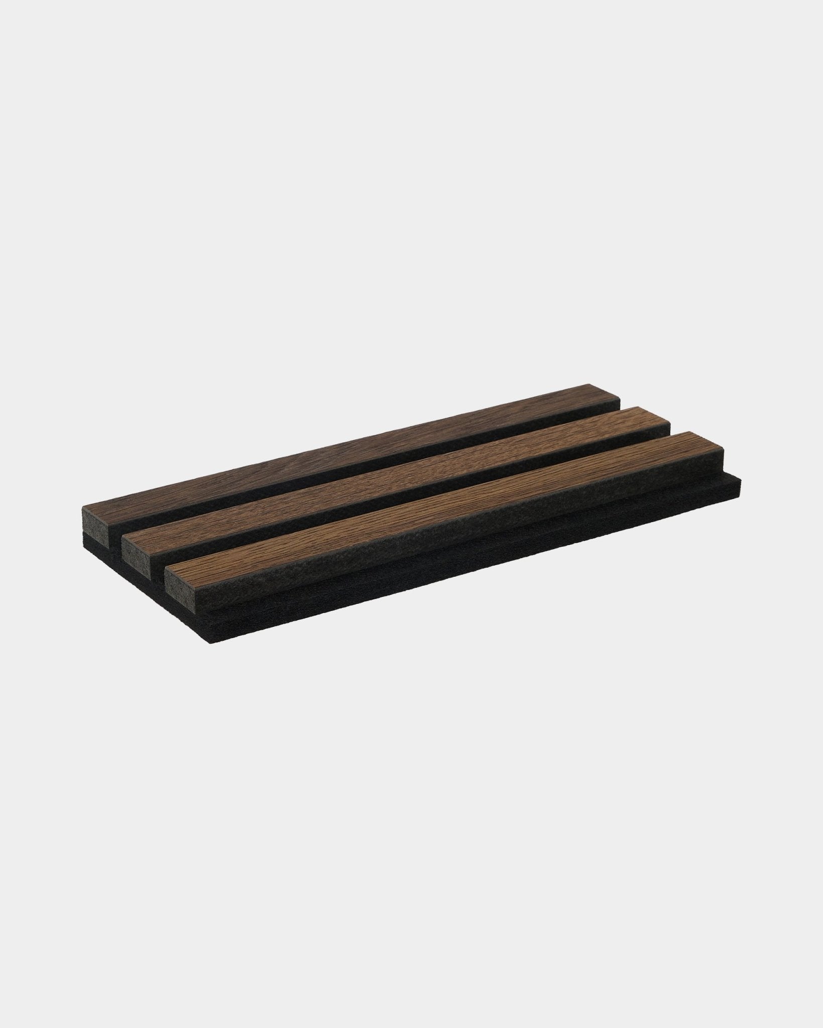 Vassoio campione WoodUpp Rustic in Smoked Oak con doghe in legno brown scure e medie alternate, pensato come accessorio o elemento espositivo.
