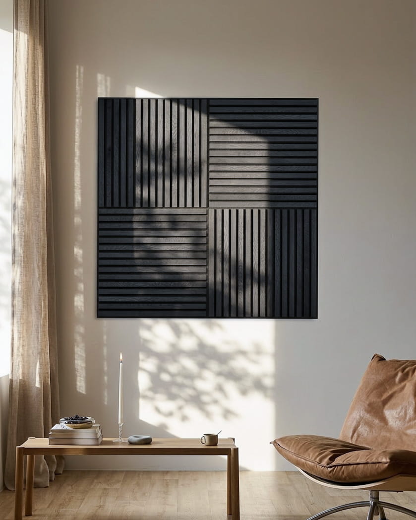 WoodUpp Akupixel Pannello acustico, 60x60 cm, presenta black doghe in legno di frassino su supporto in feltro; un design scandinavo essenziale adatto agli interni moderni.