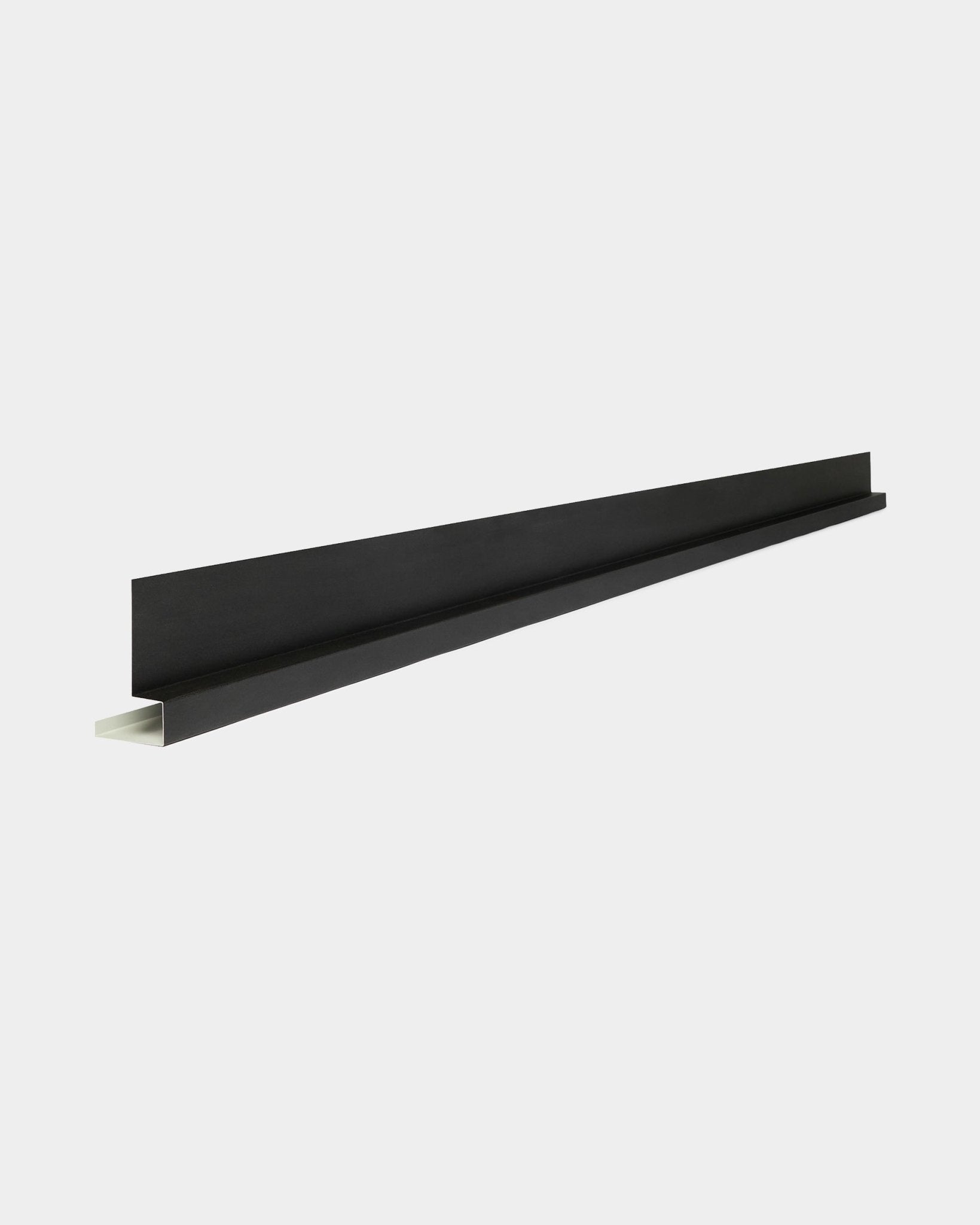 WoodUpp Aluwood End Corner, 240 cm: profilo angolare a L in alluminio opaco black per collegare o rifinire i pannelli di facciata o i pannelli acustici Aluwood su qualsiasi superficie.