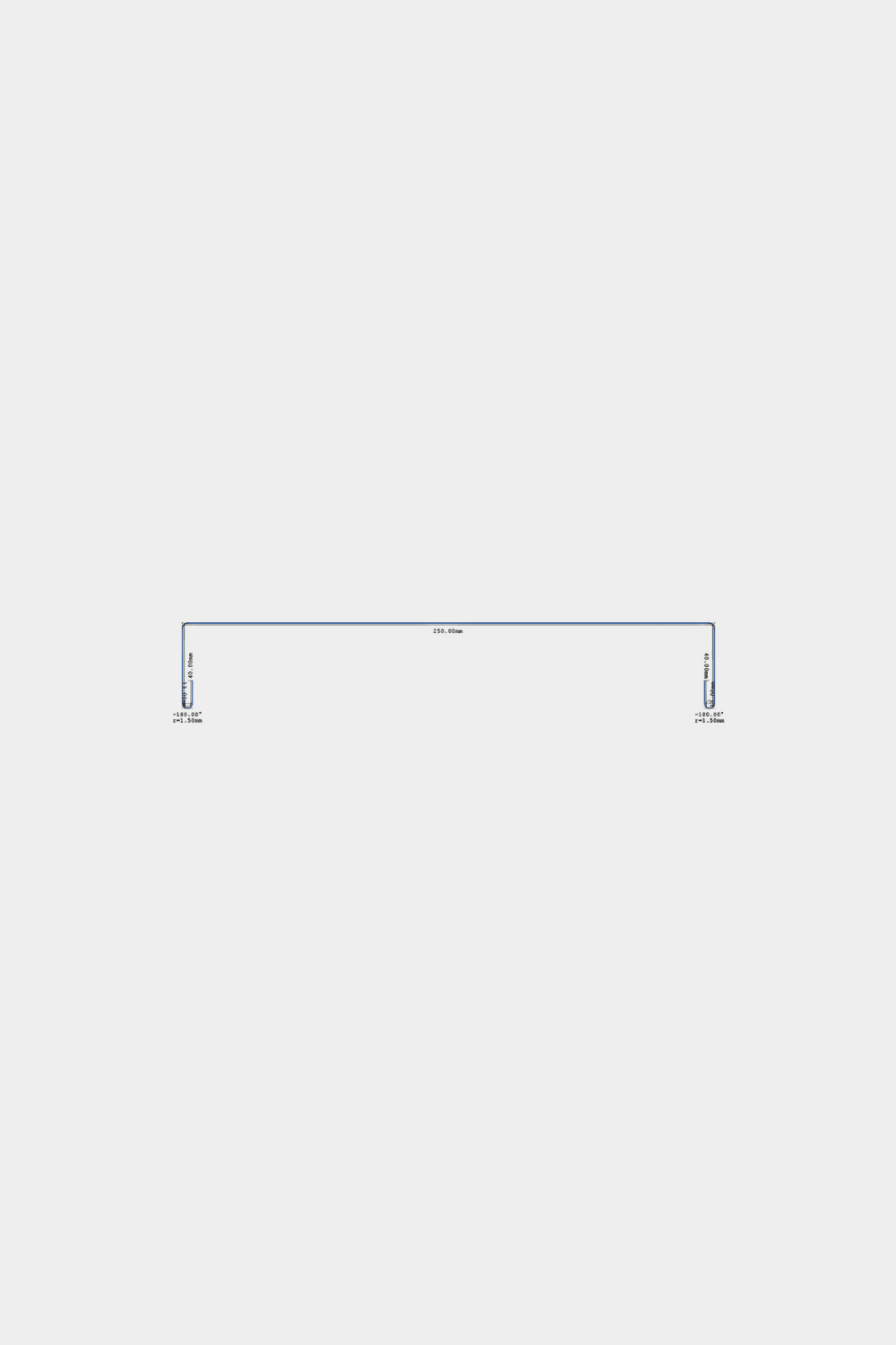 Una linea di 240 cm con frecce evidenzia la larghezza di installazione di un coprimuro Level Wall Capping per pannello di facciata Aluwood di WoodUpp, largo 25 cm.